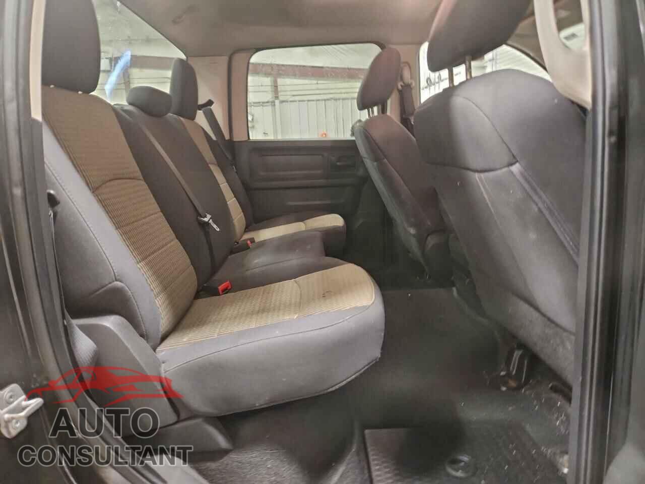 DODGE RAM 1500 2012 - 1C6RD7KT2CS227301