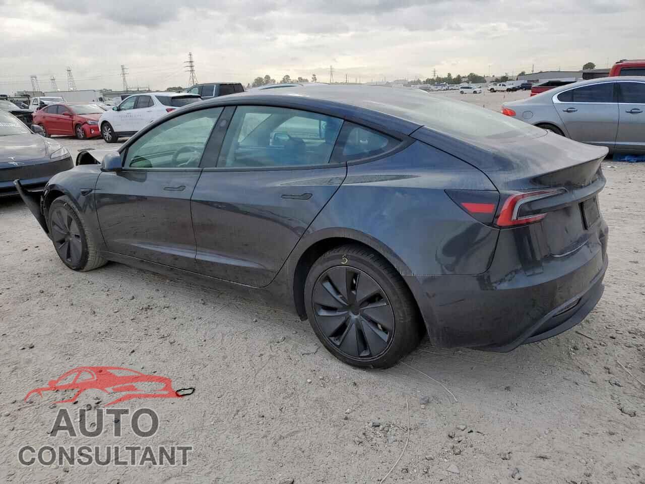 TESLA MODEL 3 2025 - 5YJ3E1EA9SF885437