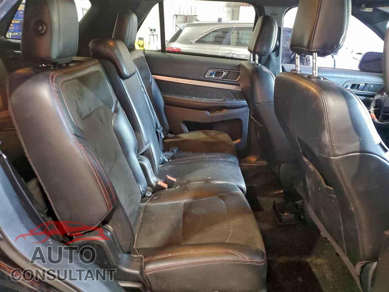 FORD EXPLORER 2018 - 1FM5K7D85JGB54829