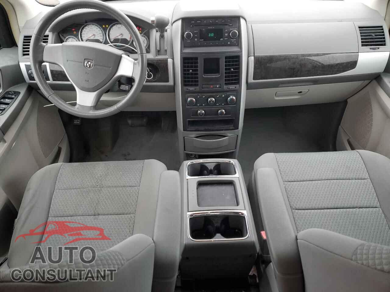 DODGE CARAVAN 2010 - 2D4RN5D17AR264836