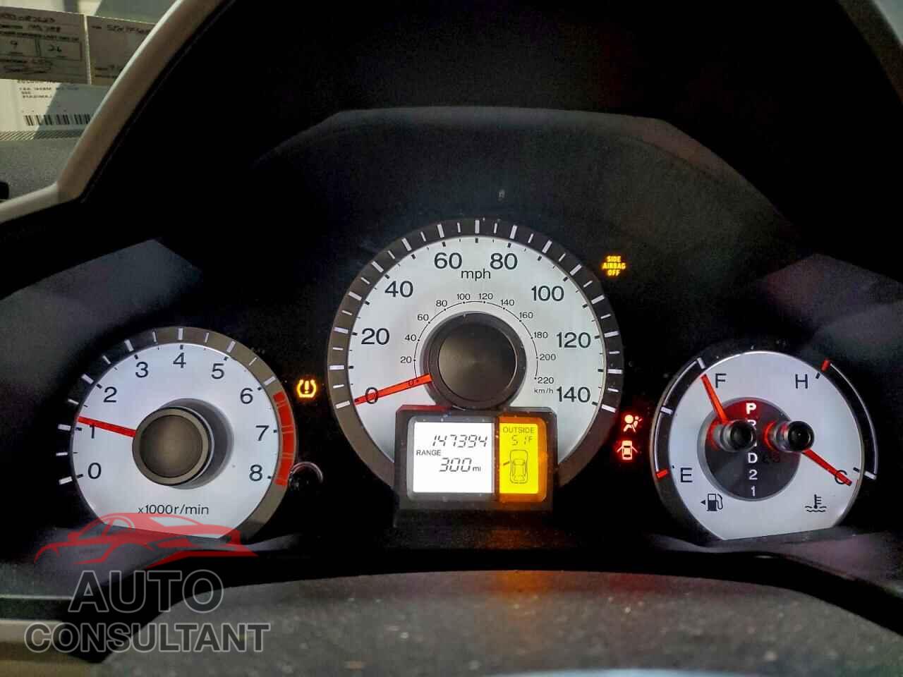 HONDA PILOT 2011 - 5FNYF4H50BB087623