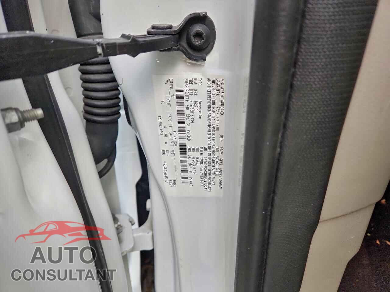FORD FOCUS 2016 - 1FADP3K29GL213511