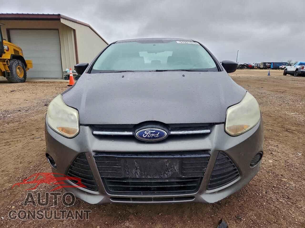 FORD FOCUS 2013 - 1FADP3E25DL209690