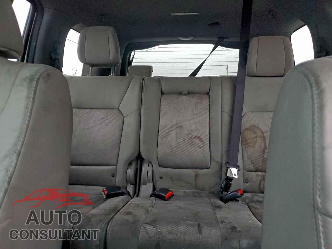HONDA PILOT 2013 - 5FNYF3H27DB040141
