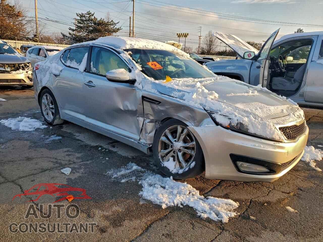 KIA OPTIMA 2013 - 5XXGN4A72DG100303