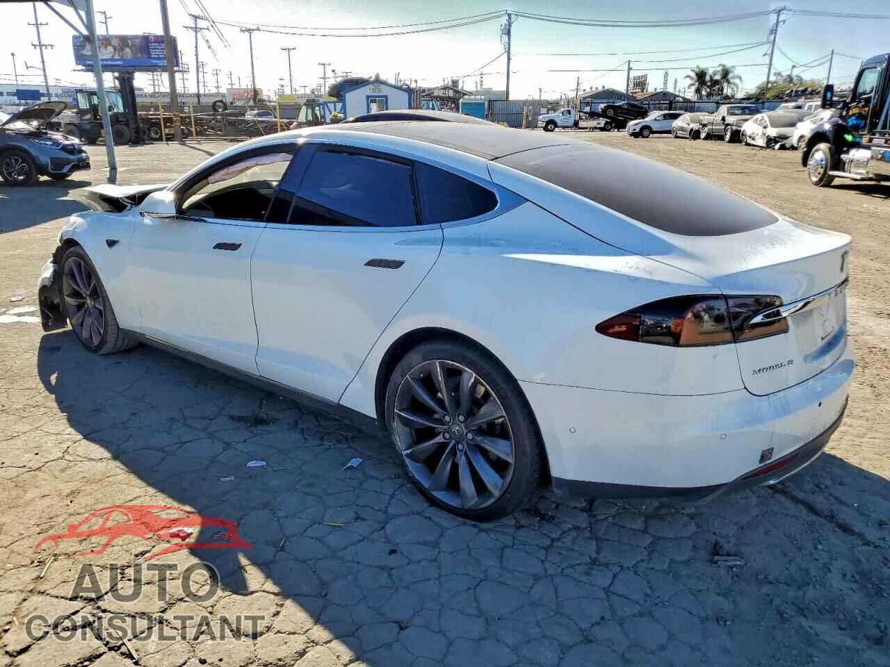 TESLA MODEL S 2016 - 5YJSA1E28GF134157