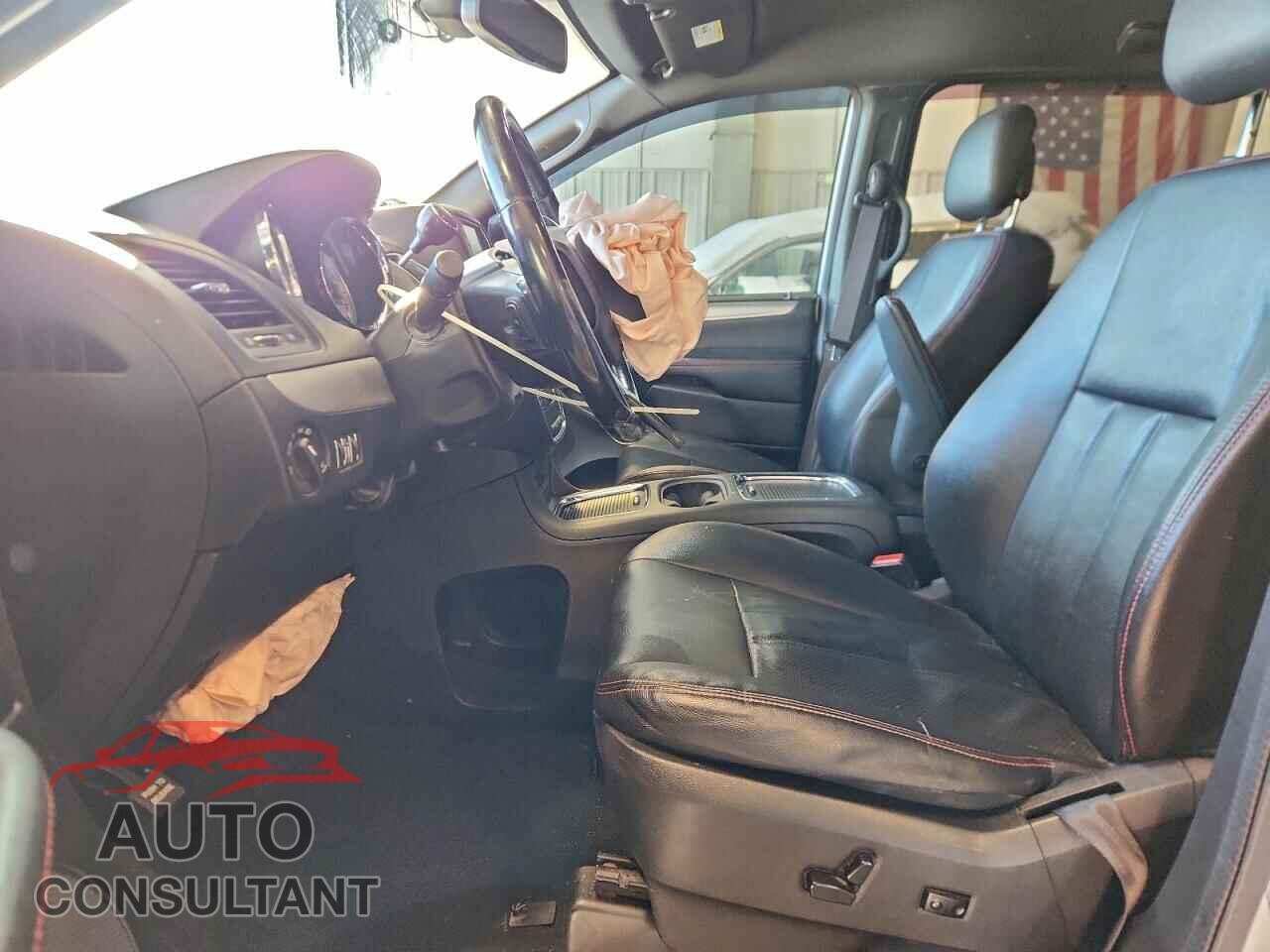 DODGE CARAVAN 2018 - 2C4RDGEG4JR335375