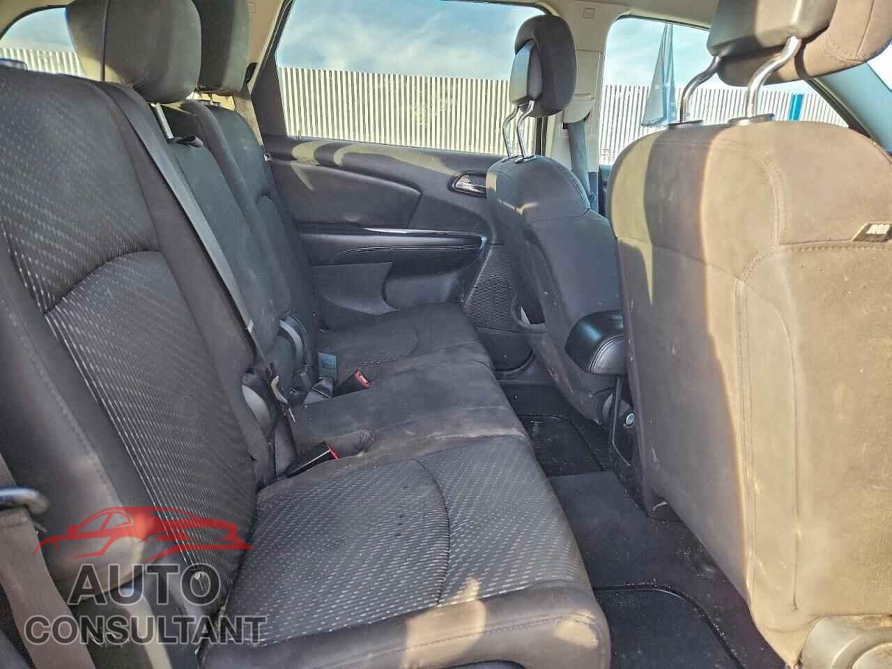 DODGE JOURNEY 2012 - 3C4PDCBB5CT392418