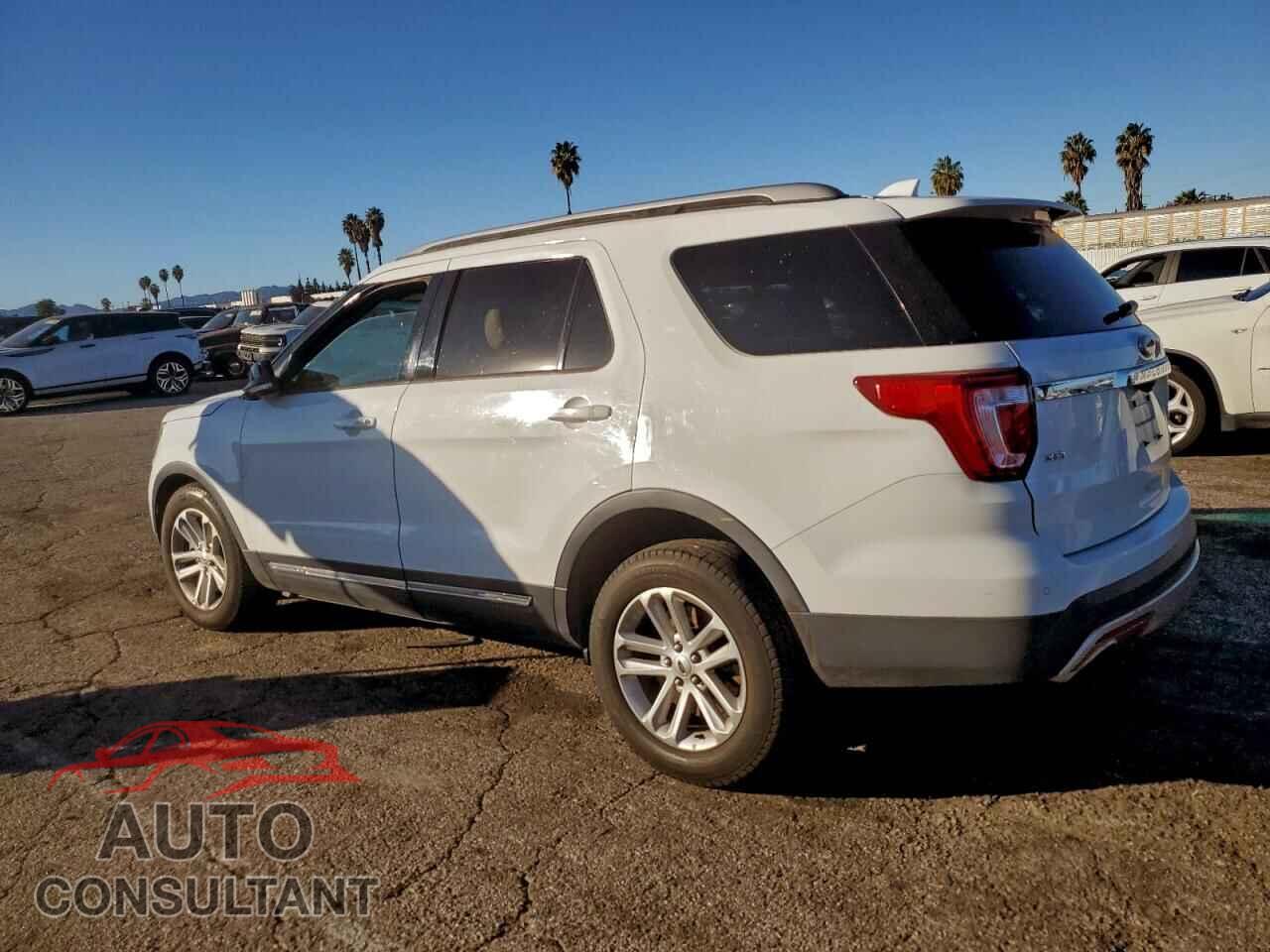 FORD EXPLORER 2017 - 1FM5K7D8XHGA33997