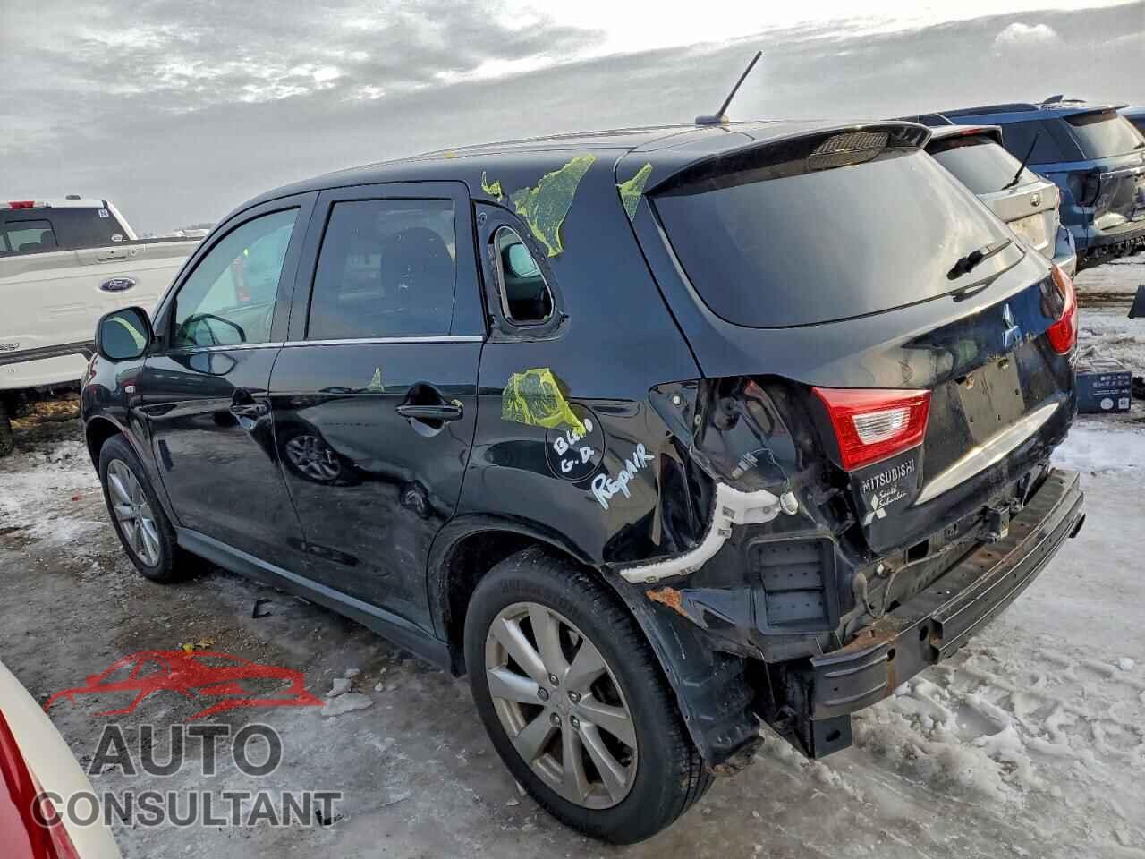 MITSUBISHI OUTLANDER 2015 - 4A4AR4AU2FE051698