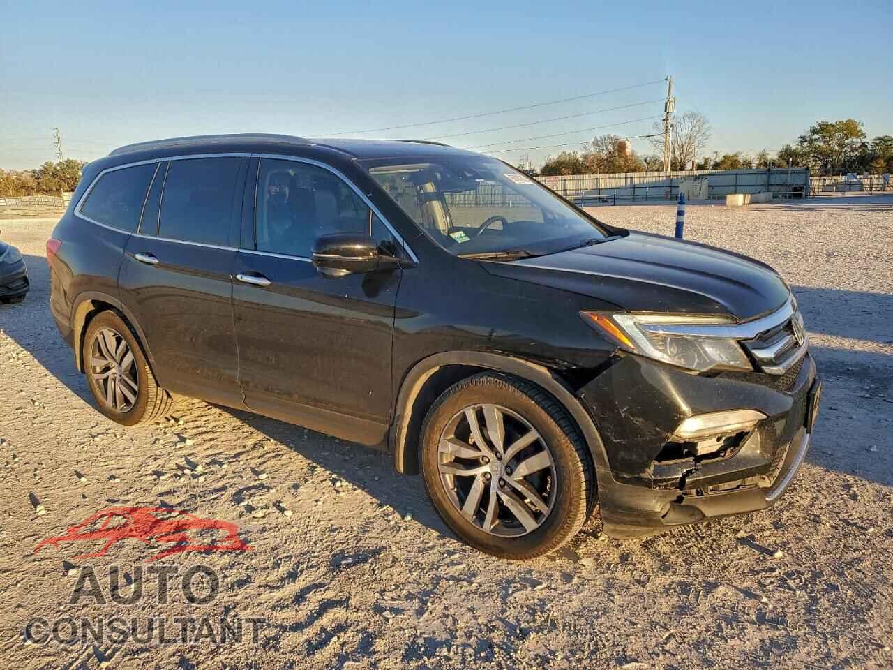 HONDA PILOT 2017 - 5FNYF6H9XHB085885