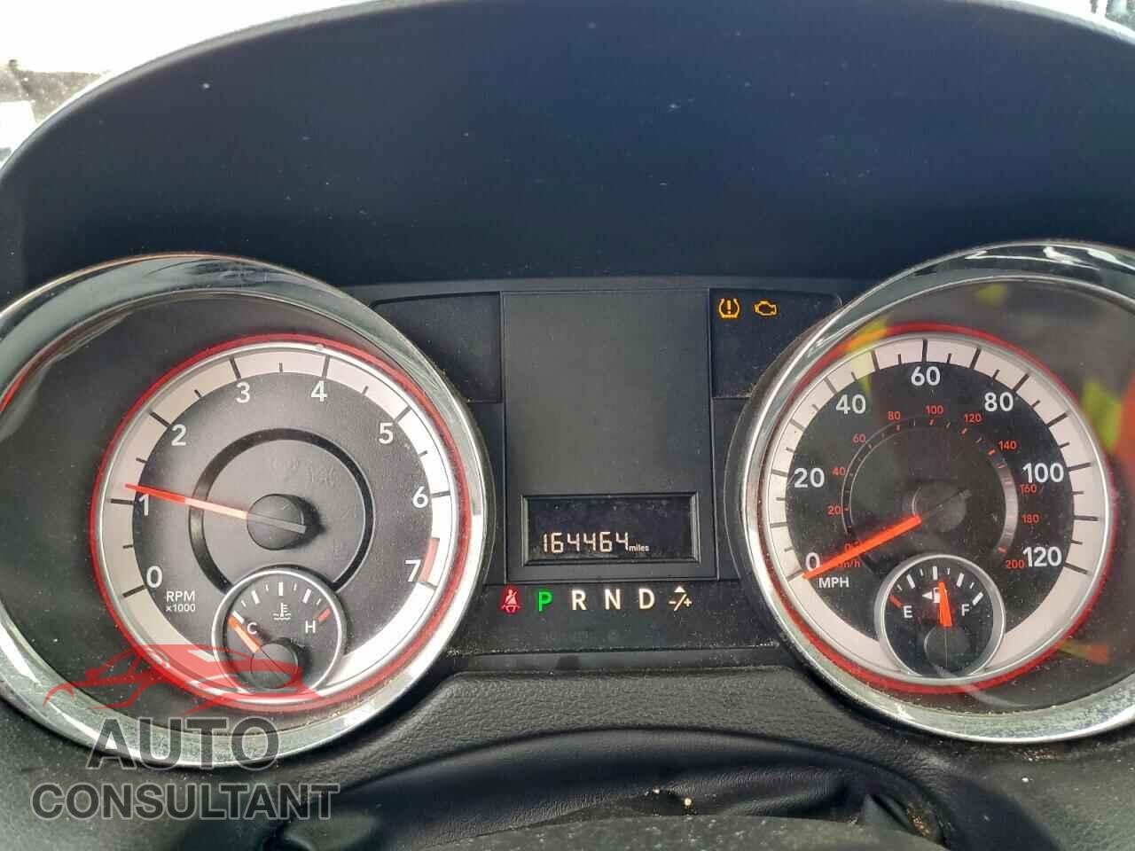 DODGE CARAVAN 2013 - 2C4RDGBG5DR787019
