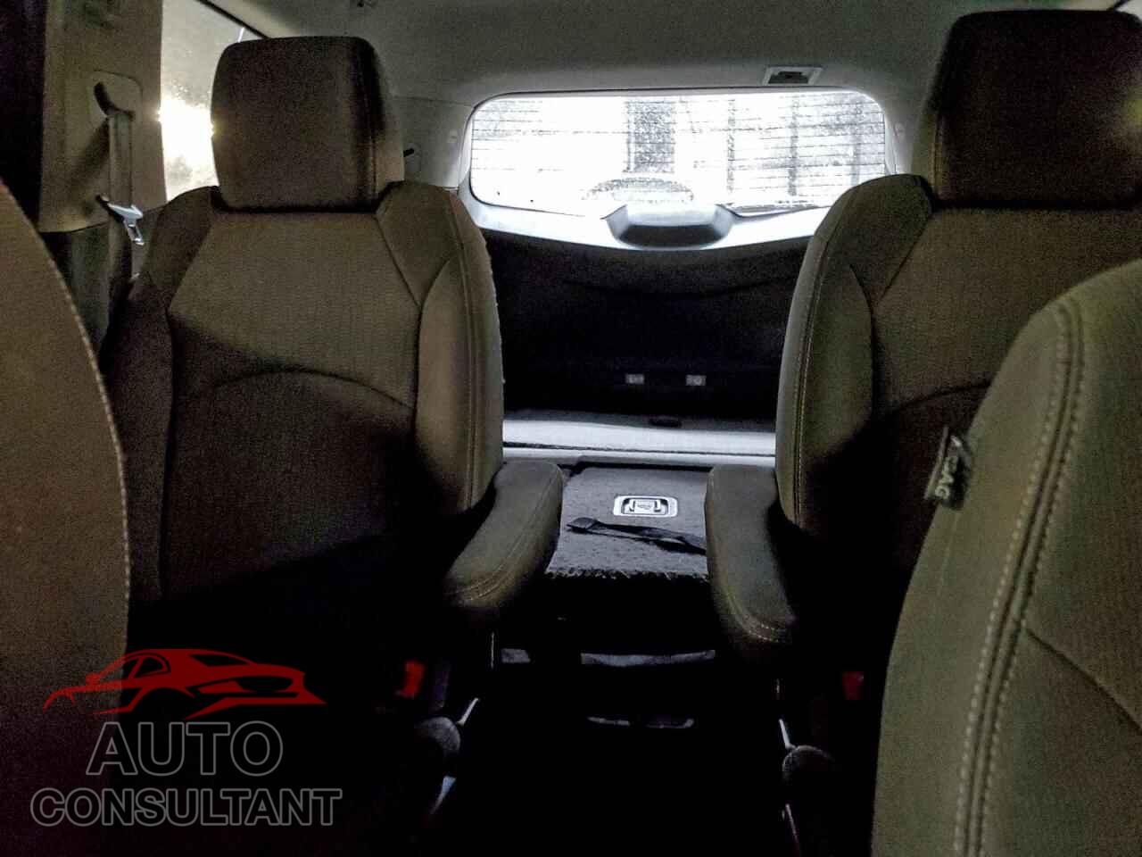 CHEVROLET TRAVERSE 2015 - 1GNKVGKD7FJ310305
