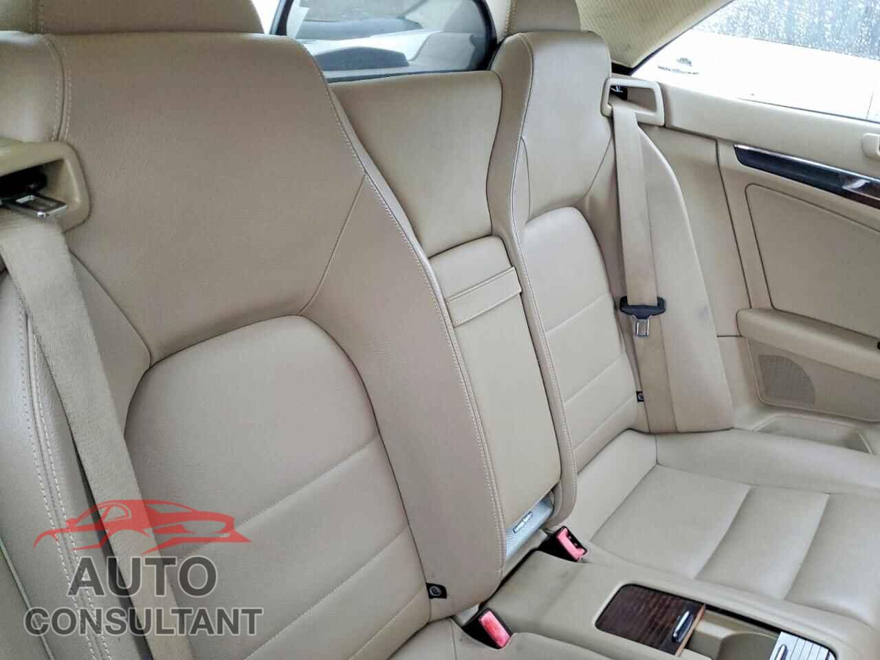 MERCEDES-BENZ E-CLASS 2011 - WDDKK5GFXBF056480