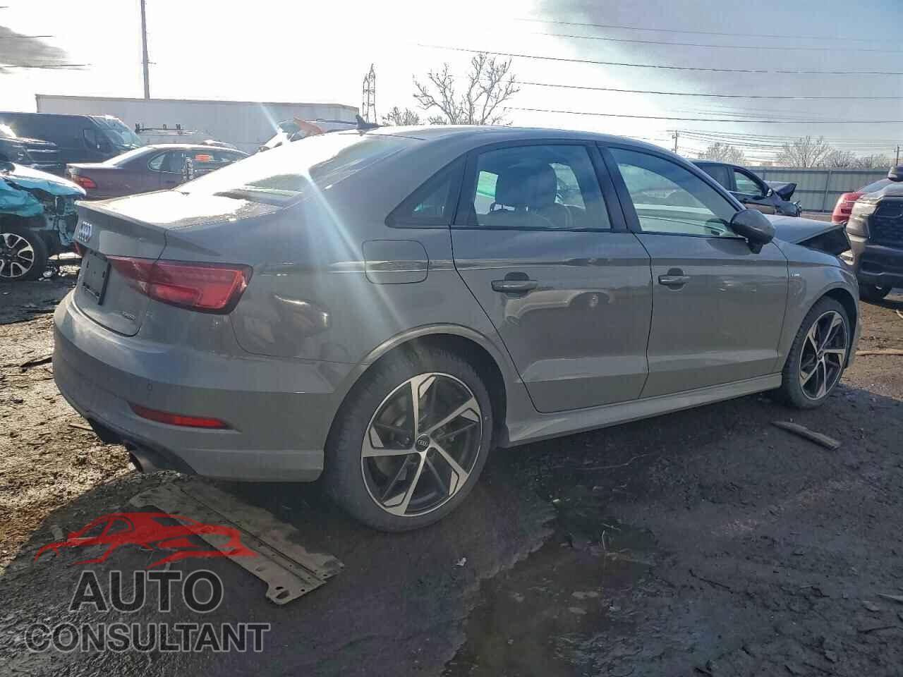 AUDI A3 2020 - WAUBEGFF0LA096531
