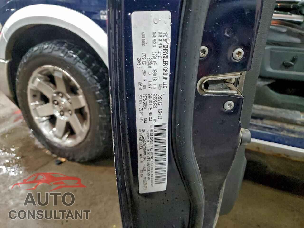 DODGE RAM 1500 2012 - 1C6RD7NT8CS189729