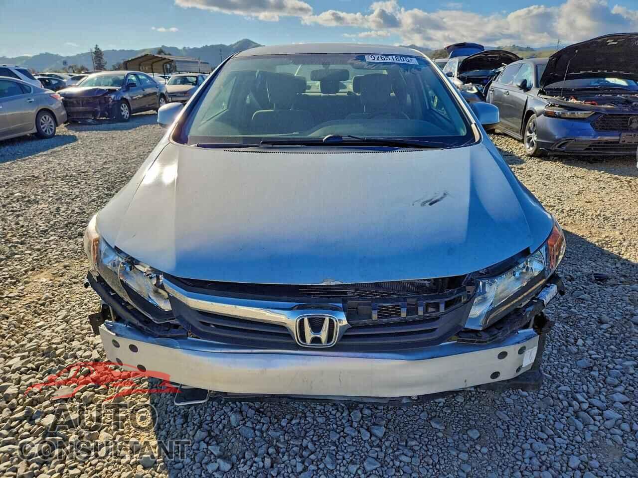 HONDA CIVIC 2012 - JHMFB2F58CS003965