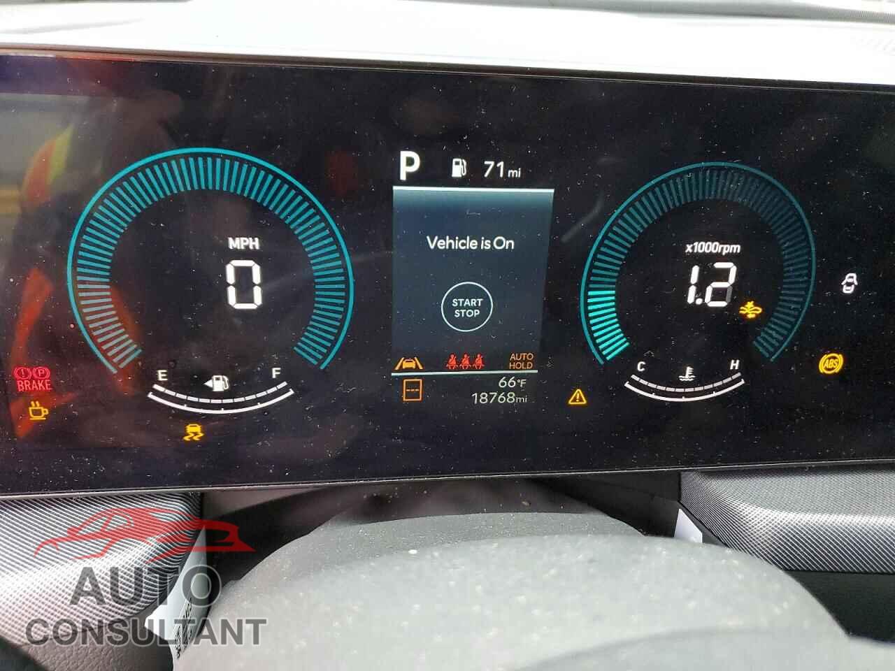 HYUNDAI SONATA 2025 - KMHL64JA3SA484314