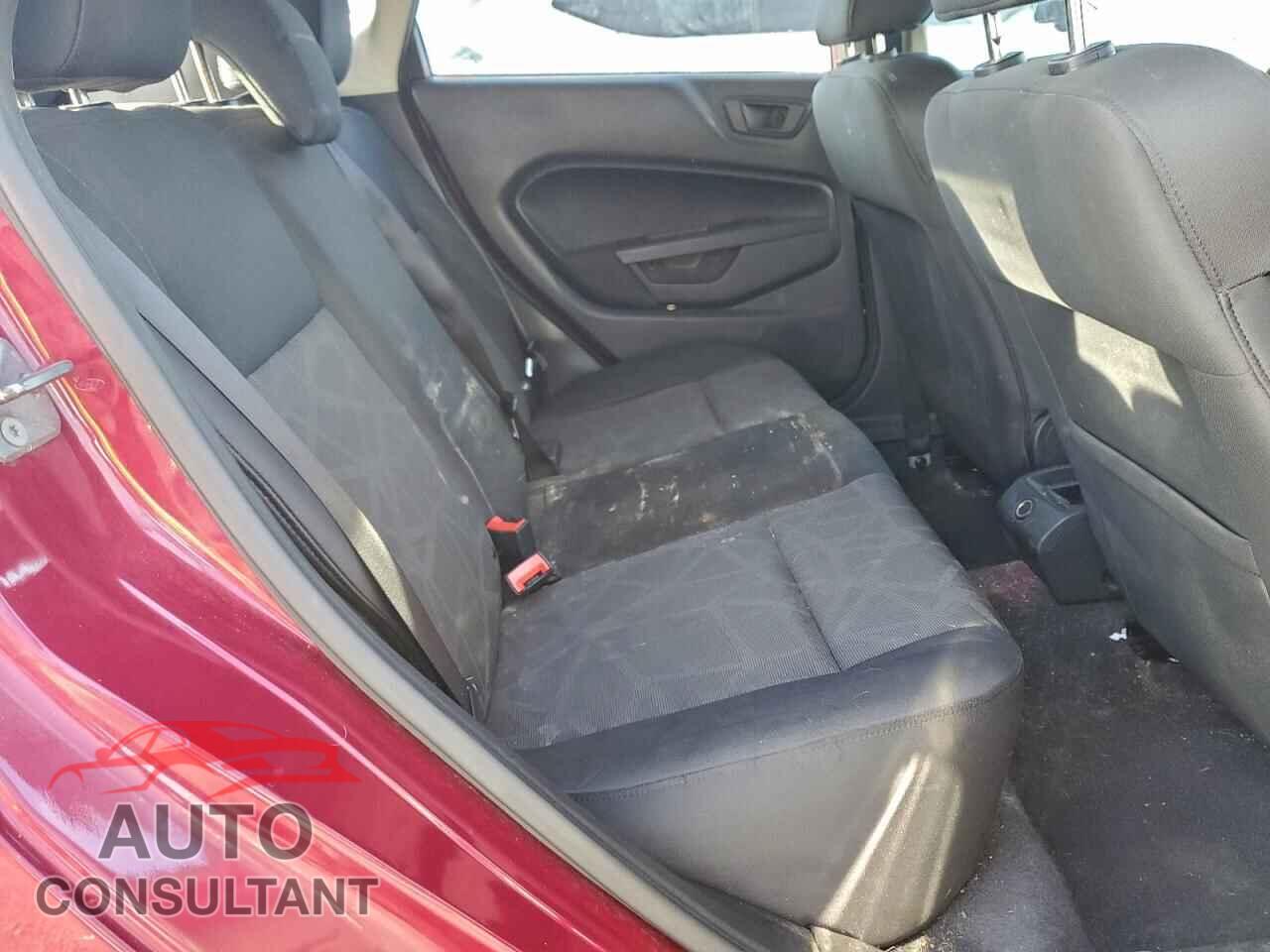 FORD FIESTA 2011 - 3FADP4EJ2BM117011