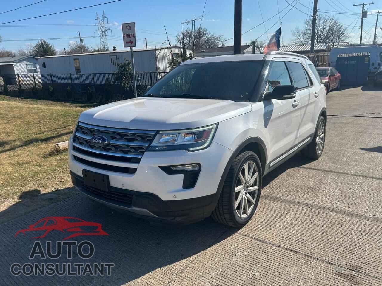 FORD EXPLORER 2018 - 1FM5K7D81JGB99377