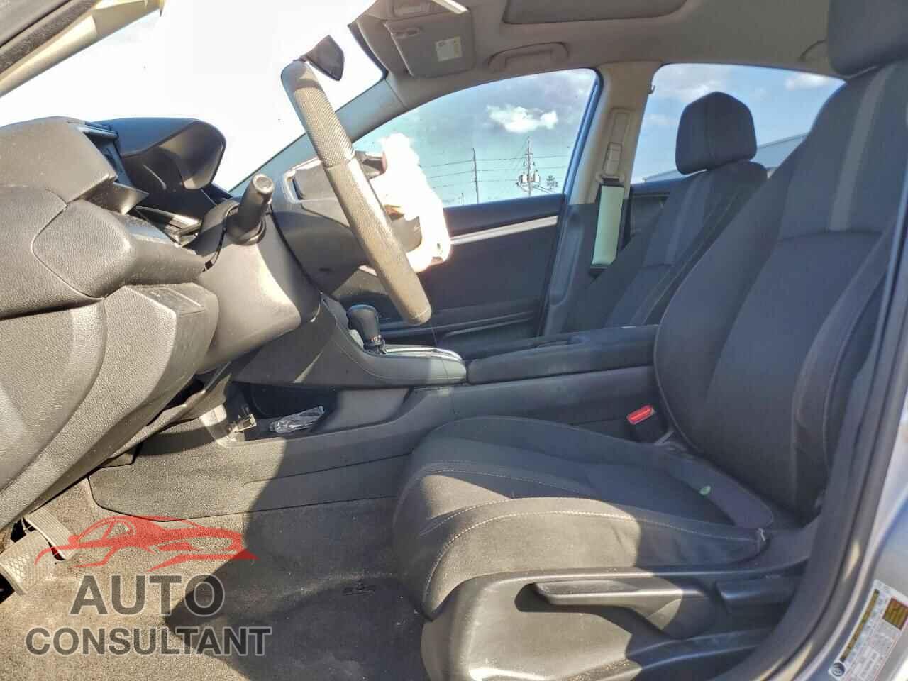 HONDA CIVIC 2017 - 19XFC2F72HE040228