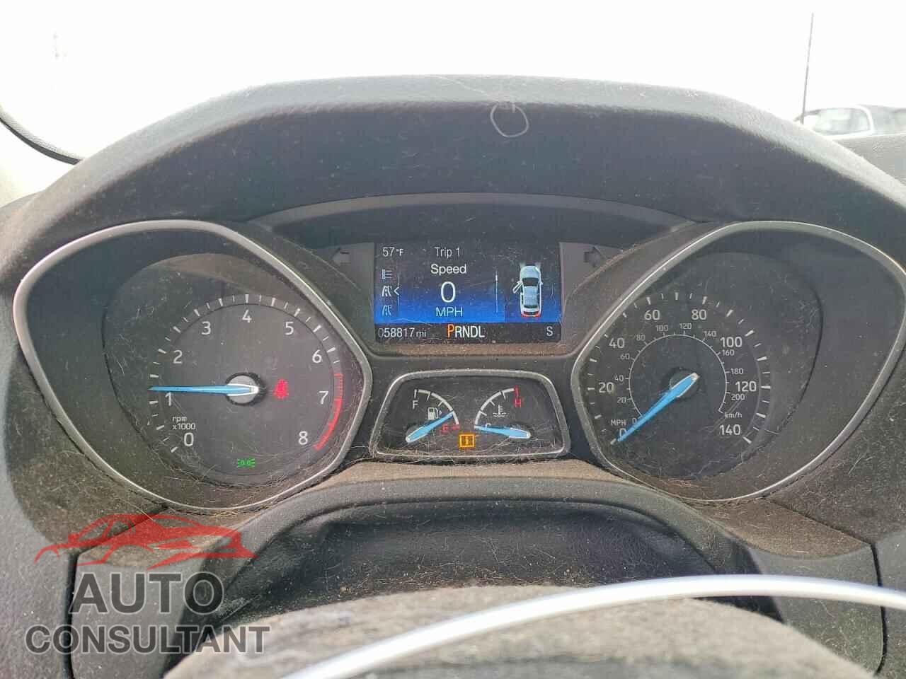 FORD FOCUS 2017 - 1FADP3F28HL315944
