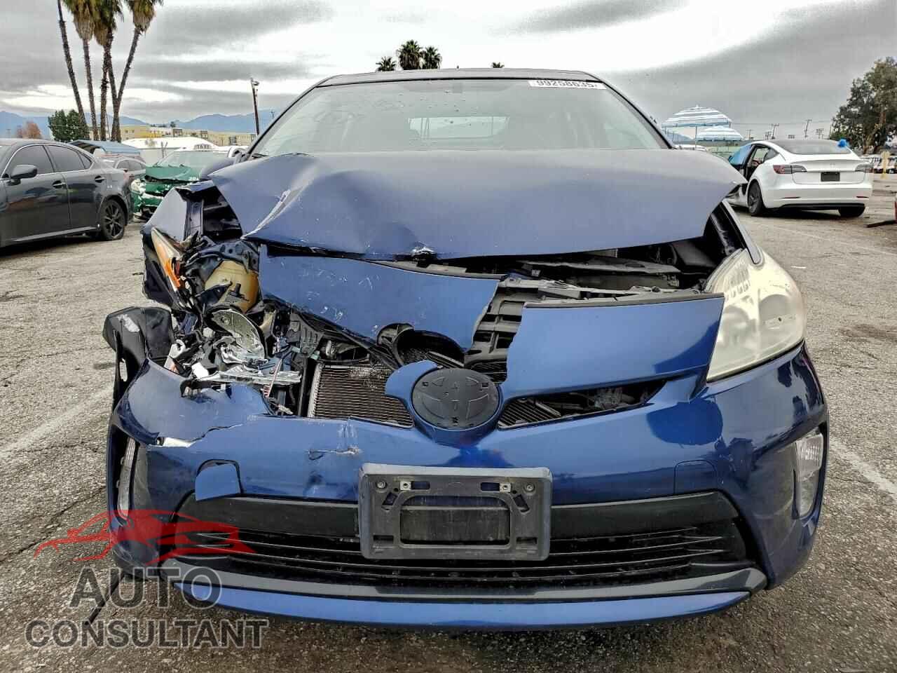 TOYOTA PRIUS 2013 - JTDKN3DU7D1688782