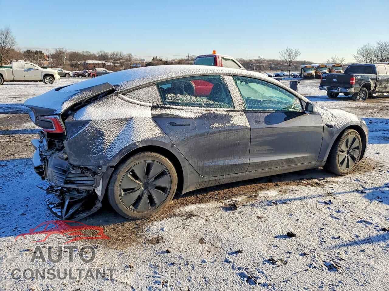 TESLA MODEL 3 2024 - 5YJ3E1EB7RF829886