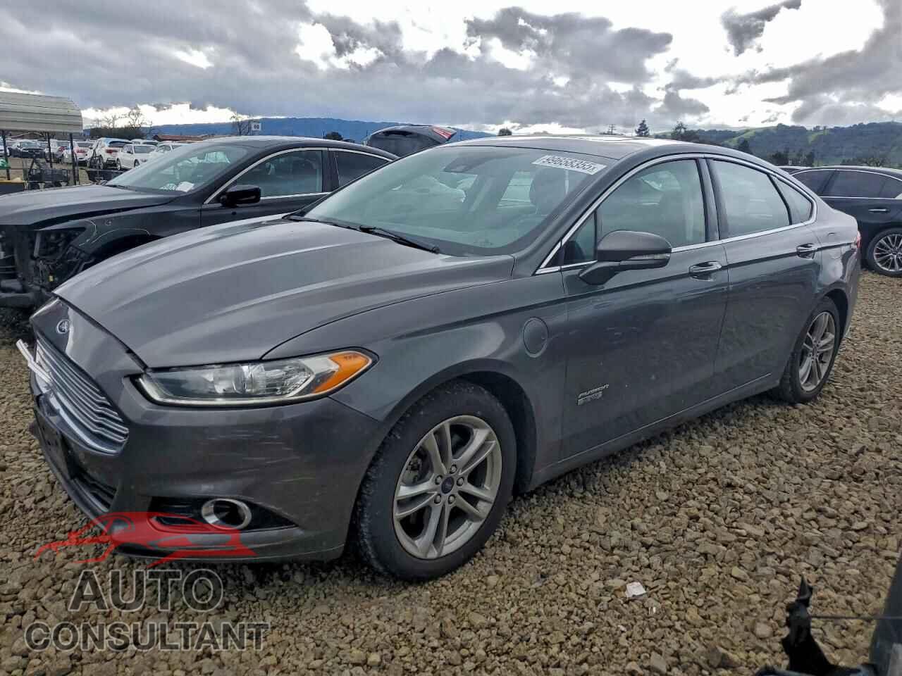 FORD FUSION 2016 - 3FA6P0SU8GR166370