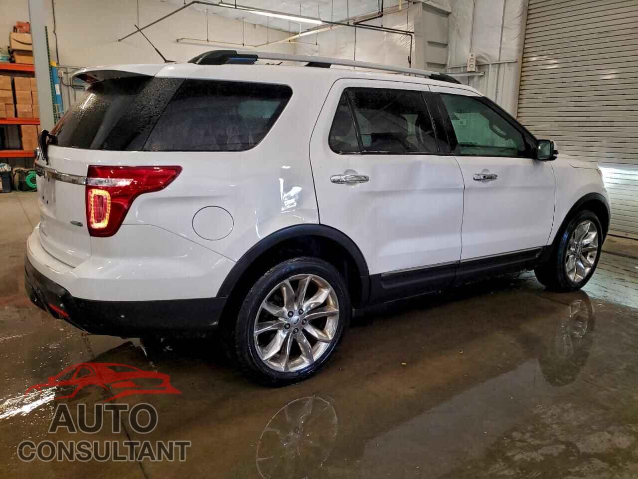 FORD EXPLORER 2013 - 1FM5K8F83DGA93276