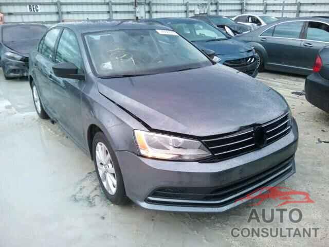 VOLKSWAGEN JETTA 2015 - 3VWD17AJ4FM298442