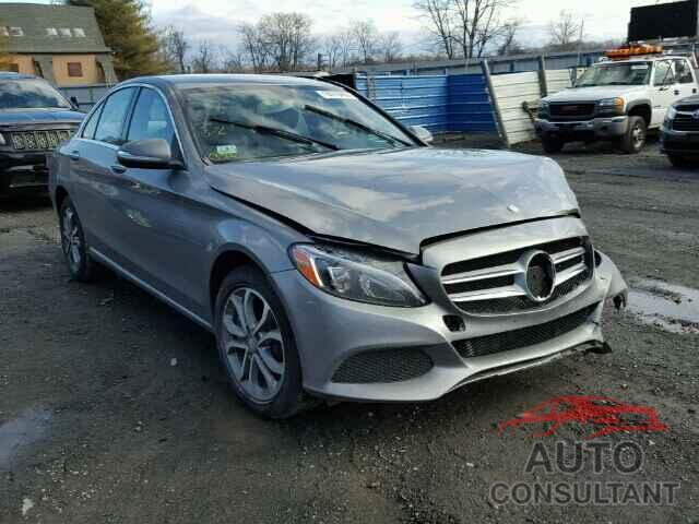 MERCEDES-BENZ C300 2015 - 55SWF4JB5FU054919