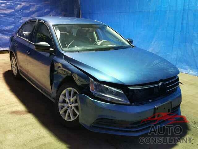 VOLKSWAGEN JETTA 2015 - 3VWD17AJ0FM212799