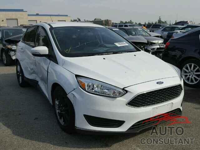 FORD FOCUS 2015 - 1FADP3K26FL256430