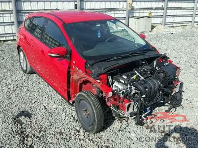 FORD FOCUS 2015 - 1FADP3K27FL223565