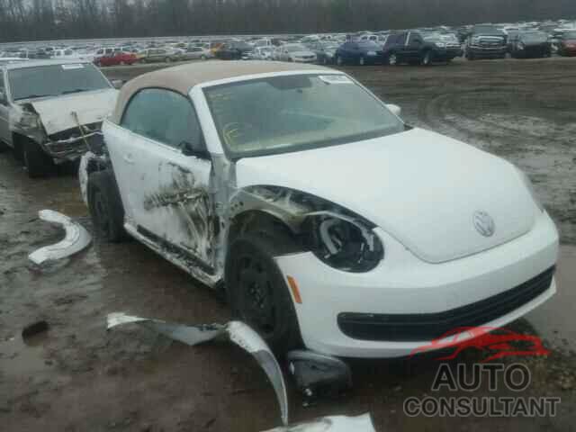 VOLKSWAGEN BEETLE 2015 - 3VW507AT6FM810503