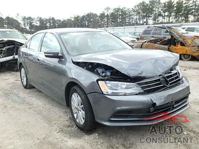 VOLKSWAGEN JETTA 2015 - 3VWD07AJ6FM354495
