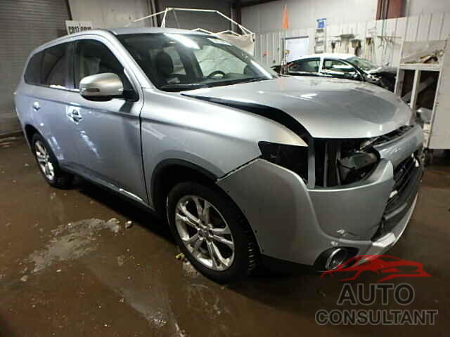 MITSUBISHI OUTLANDER 2015 - JA4AD3A30FZ002641