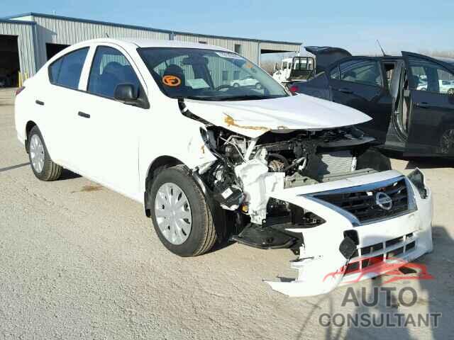 NISSAN VERSA 2015 - 3N1CN7AP2FL946909