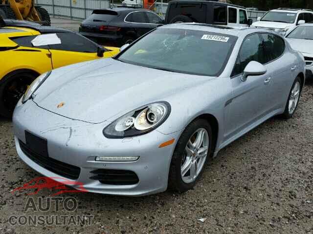 PORSCHE PANAMERA 2015 - WP0AA2A78FL002420