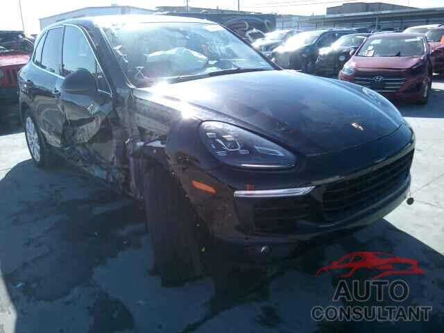 PORSCHE CAYENNE 2015 - WP1AE2A25FLA52912