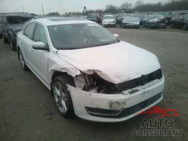 VOLKSWAGEN PASSAT 2015 - 1VWBV7A35FC059867
