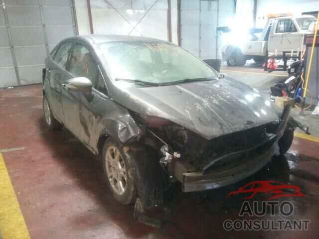 FORD FIESTA 2015 - 3FADP4BJ8FM211517