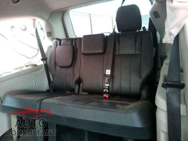 CHRYSLER MINIVAN 2015 - 2C4RC1BG8FR673308