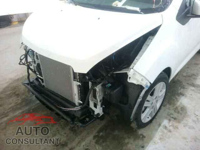 CHEVROLET SPARK 2015 - KL8CB6S90FC746213