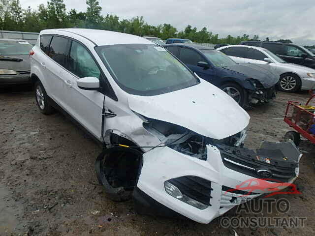 FORD ESCAPE 2015 - 1FMCU0GX8FUB05726