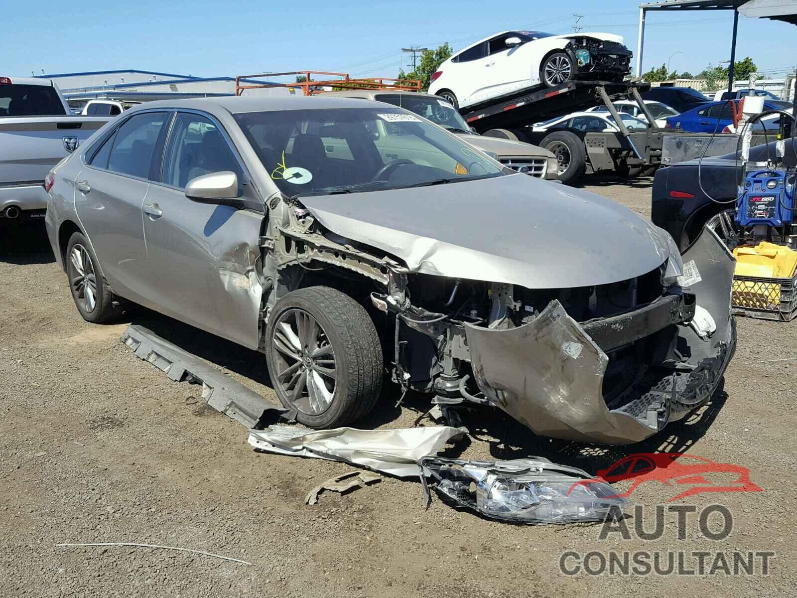 TOYOTA CAMRY 2015 - 4T1BF1FK7FU497700