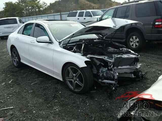 MERCEDES-BENZ C300 2015 - 55SWF4KB8FU002764