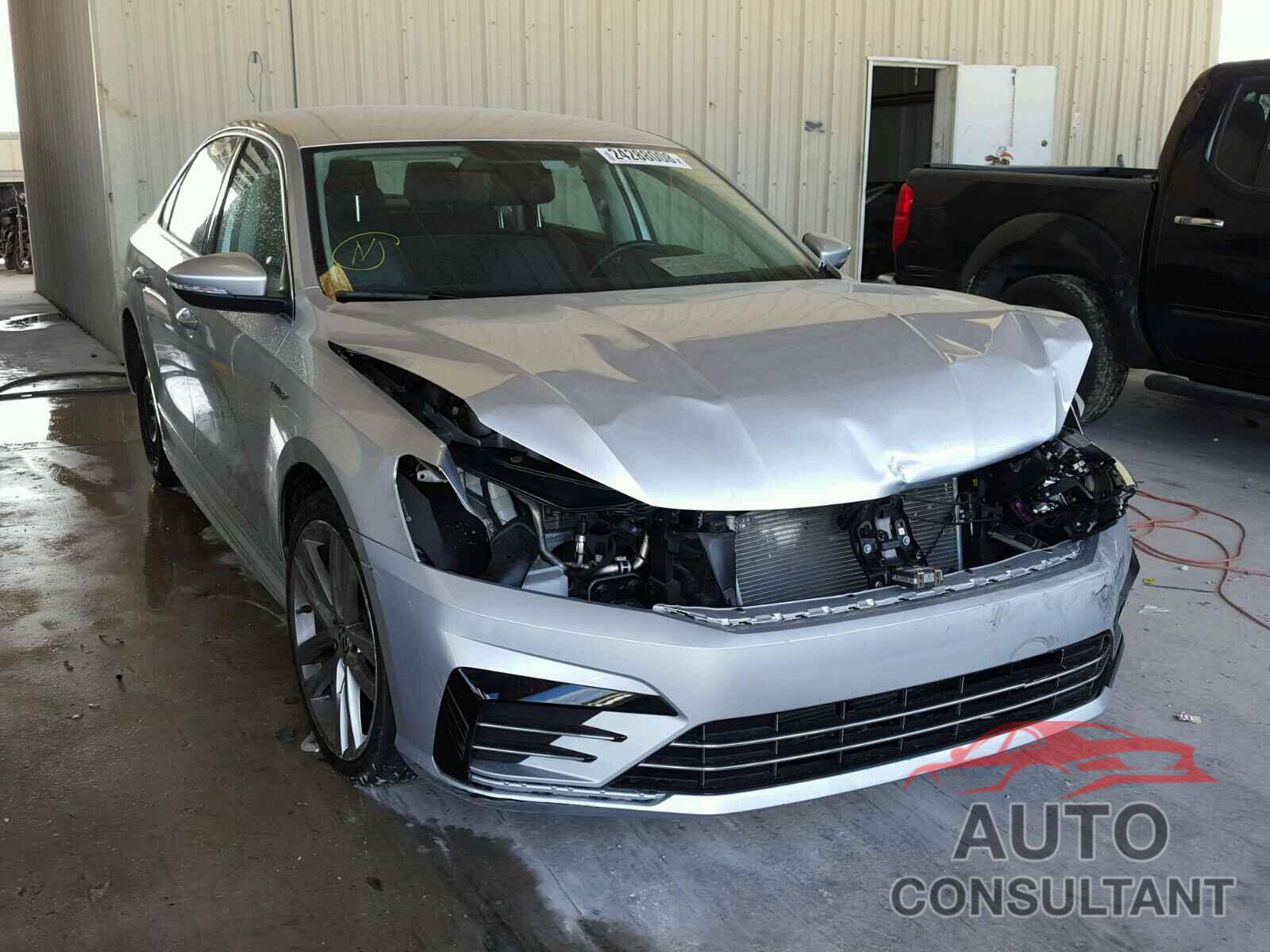 VOLKSWAGEN PASSAT 2017 - 1VWDT7A35HC023825