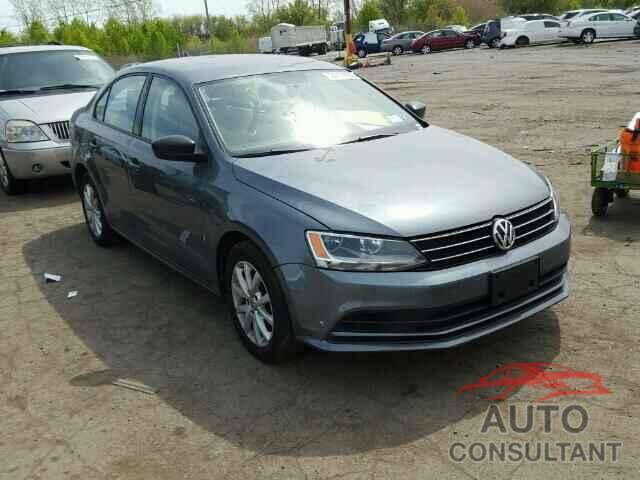 VOLKSWAGEN JETTA 2015 - 3VWD17AJ7FM245489